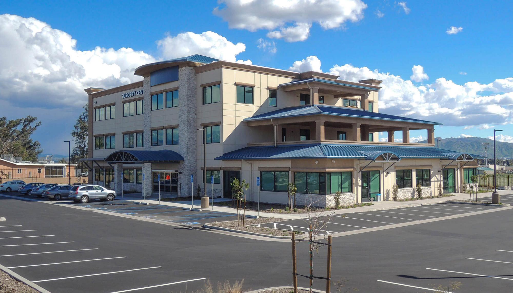 Cal Med San Bernadino and Riverside Ambulatory Surgery Center Full Exterior Photo